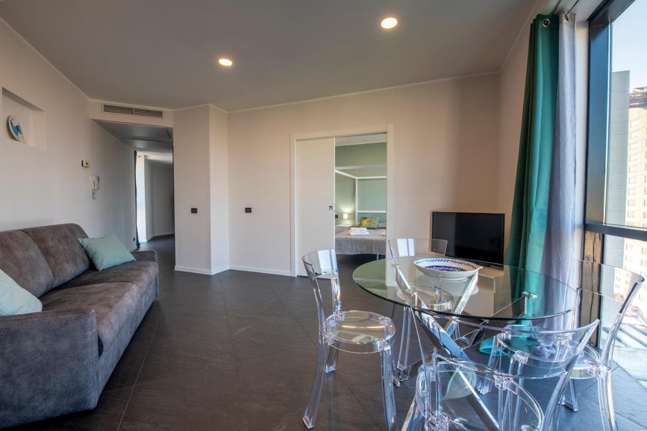 225 - La Corte Luxury Apartment, Centro Citta Con Vista Panoramica E Parcheggio Privato Gratuito Incluso Apartment Genua