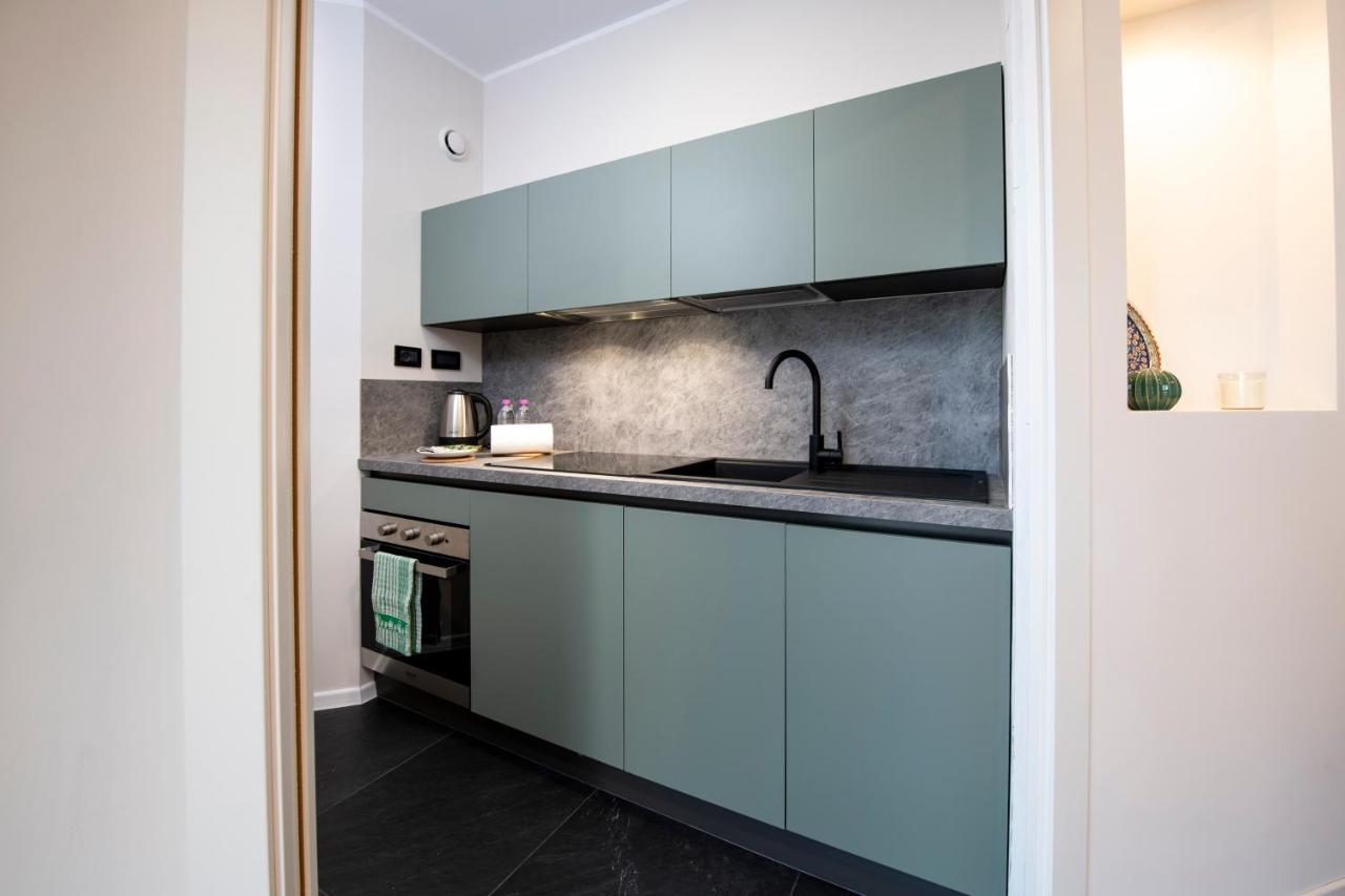 225 - La Corte Luxury Apartment, Centro Citta Con Vista Panoramica E Parcheggio Privato Gratuito Incluso *